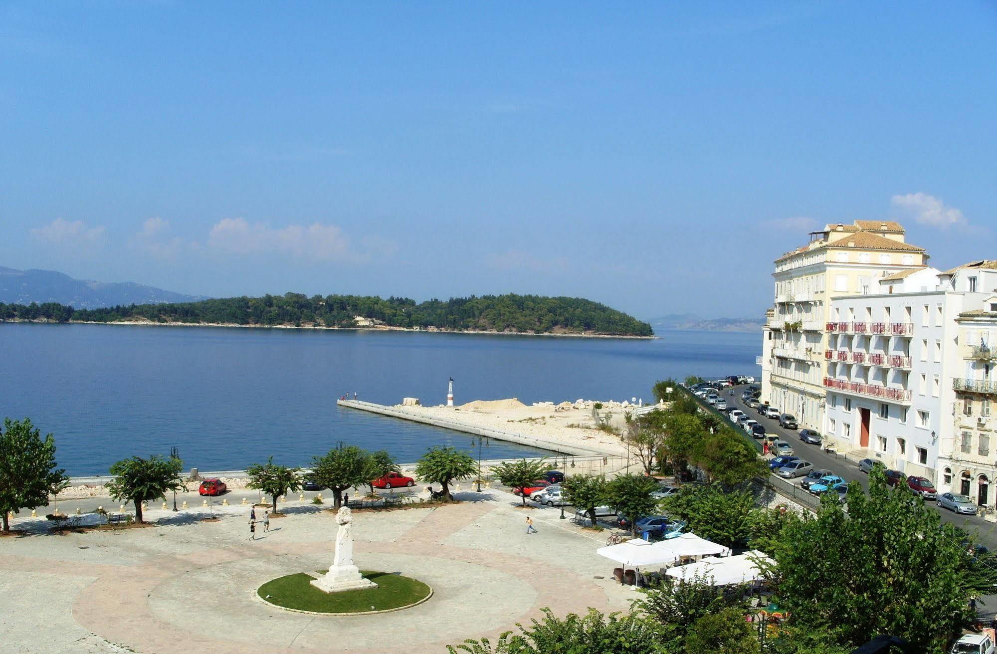 Konstantinoupolis Hotel Corfu  Exterior photo